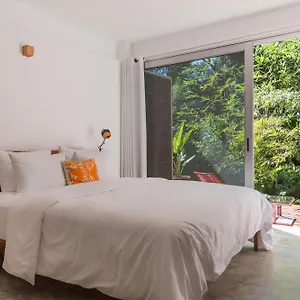Casa De Piedra Mexico