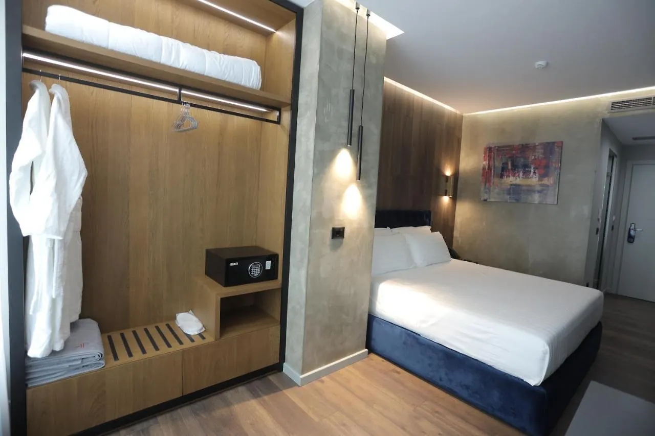 Ap Hotel Boutique Vlore 4*,  Albania