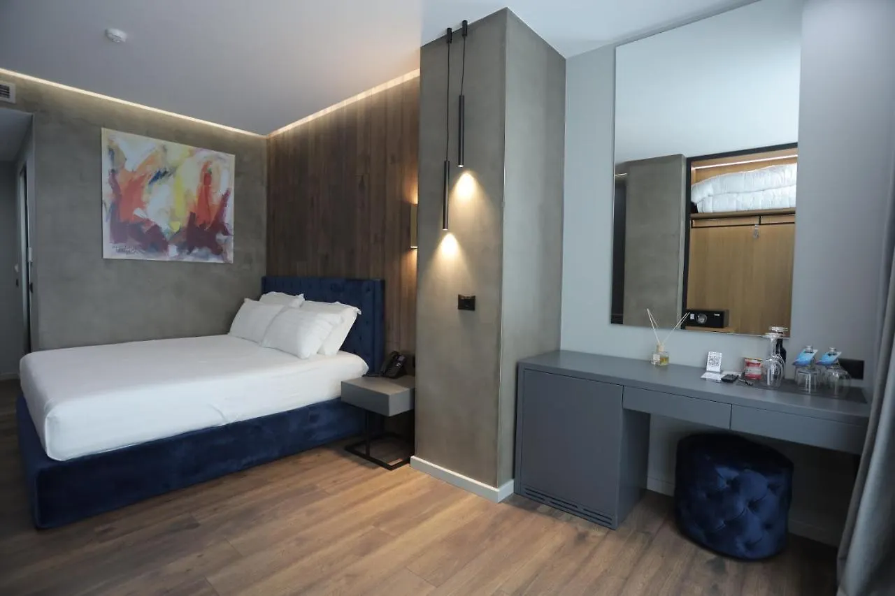 Ap Hotel Boutique Vlore 4*,